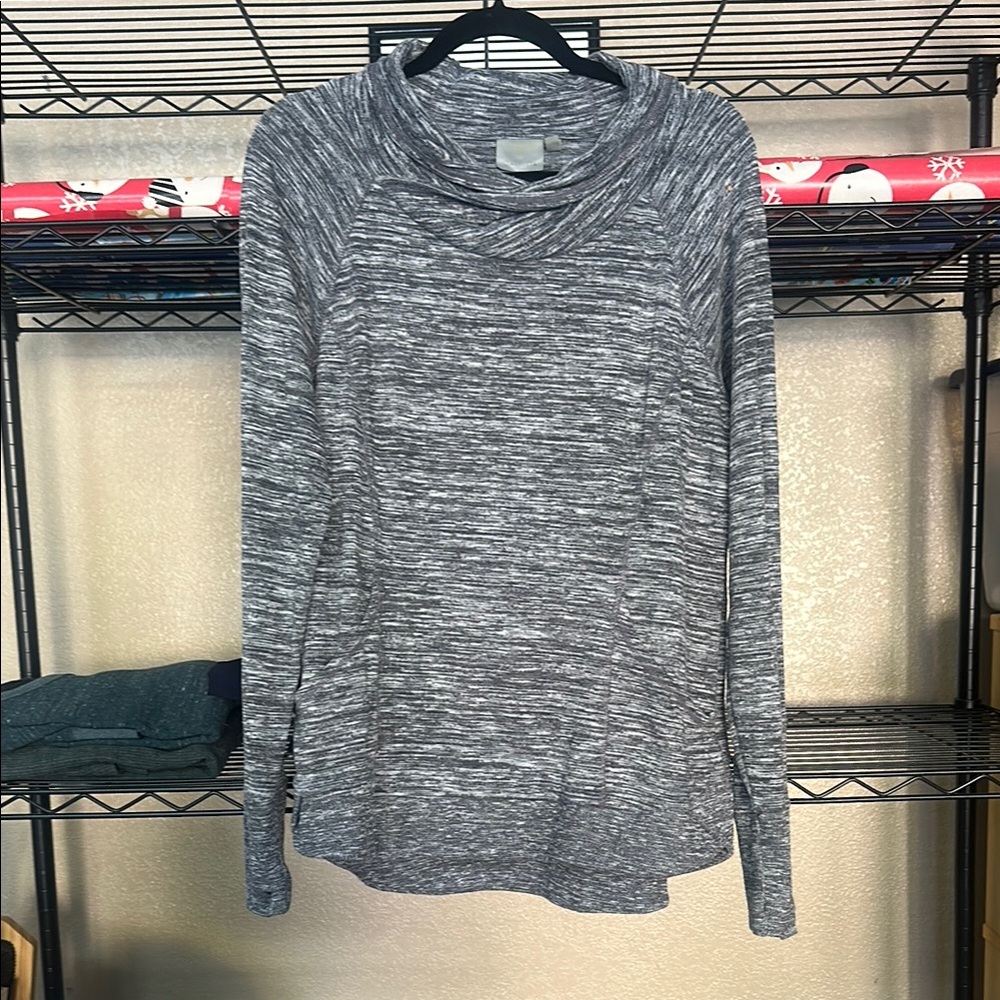 Athleta Gray Cowl Neck Sweater with turtleneck Design